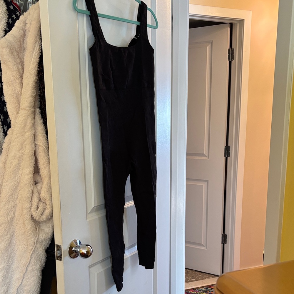 Elegant Black Women's Jumpsuit